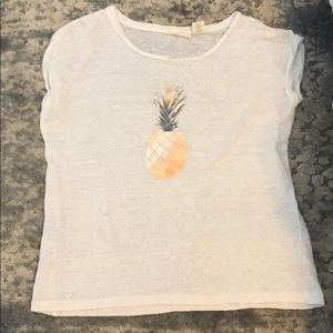 Beacon Cove pineapple top